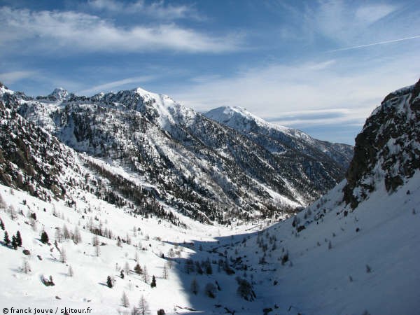#21 Gordolasque : Une fois franchit le dernier ressaut, une belle vue entre ombre et lumière sur la Gordo Gordolasque : Une fois franchit le dernier ressaut, une belle vue entre ombre et lumière sur la Gordo