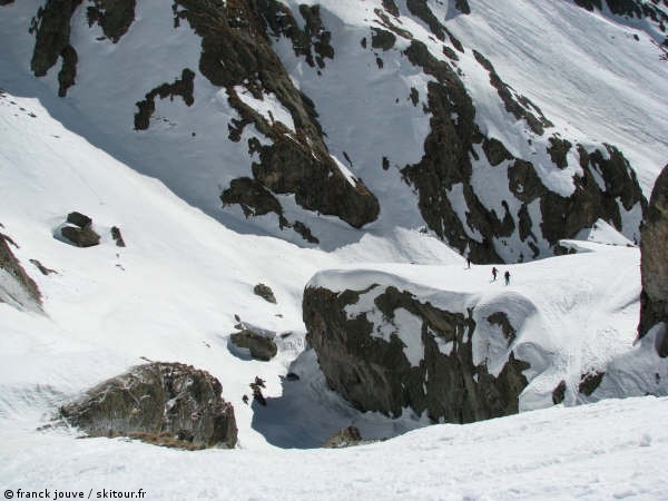 #6 Groupe derrière : Ya groupe derrière pas très bavard, ni aimable Groupe derrière : Ya groupe derrière pas très bavard, ni aimable