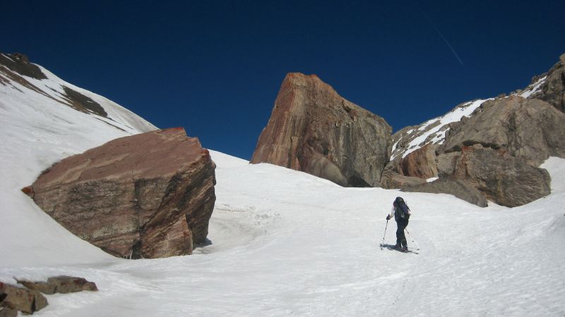 J5 : Vallon de Serenne : De beaux cailloux roses