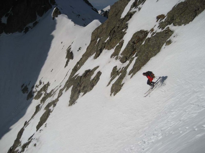 #6 Cime des Gaisses : traversée Sud Nord de la cime des Gaisses
descente couloir Nord Cime des Gaisses : traversée Sud Nord de la cime des Gaisses
descente couloir Nord