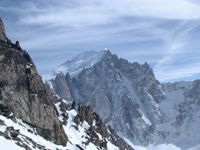 #1 Dôme de Neige des Ecrins : Vu depuis la Brèche de la Somme Dôme de Neige des Ecrins : Vu depuis la Brèche de la Somme