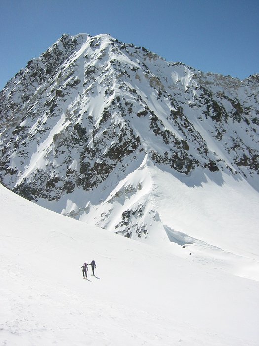 Col nord de la Sassa : Arrivée au col nord de la Sassa. Une belle descente reste à venir !