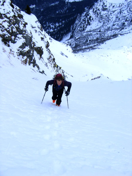 #2 Le couloir NE : Dure la montée ! Mais la descente sera bonne... Le couloir NE : Dure la montée ! Mais la descente sera bonne...