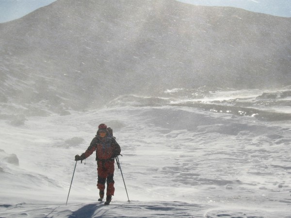 Tempête de vent : Vive le vent, vive le vent, vive le vent d'hiver ! Ouais tu parles !