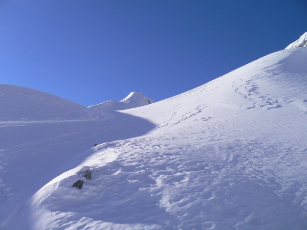 #1 Vers 2000m. : Le soleil illumine encore la trace!!! Vers 2000m. : Le soleil illumine encore la trace!!!