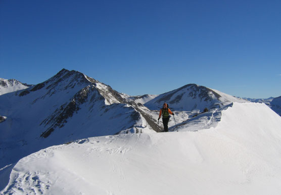 #3 Sur l Sur l'arête : Ballade sur le fil