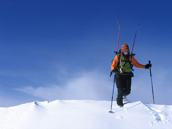 #6 Au sommet : Descente du sommet pour rejoindre le couloir secondaire Au sommet : Descente du sommet pour rejoindre le couloir secondaire