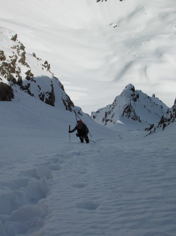 #1 Grand Charnier d Grand Charnier d'Allemont : Marco au milieu du couloir, humm ça fait les cuisses