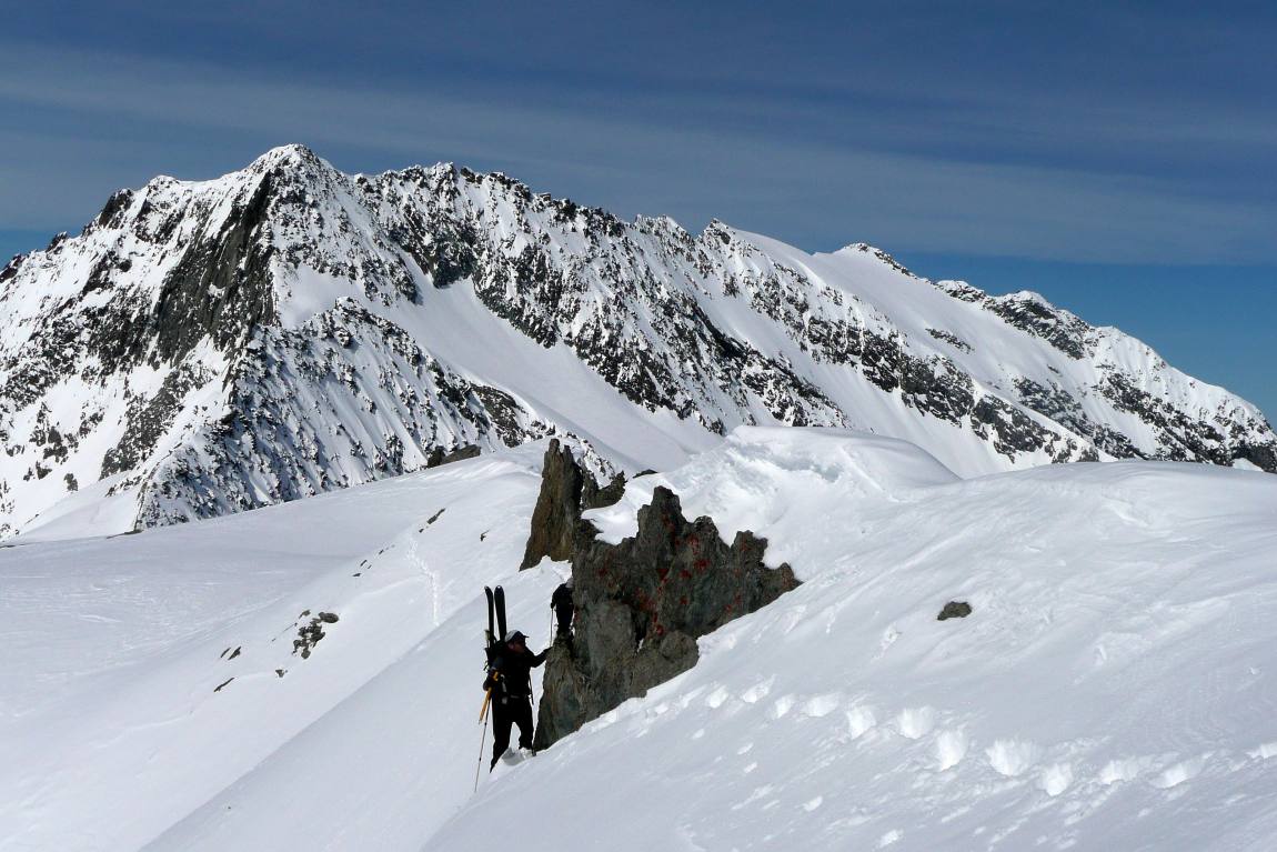 #5 1ère partie : On passe à la base des rochers, plein sud, c 1ère partie : On passe à la base des rochers, plein sud, c'est chaud !