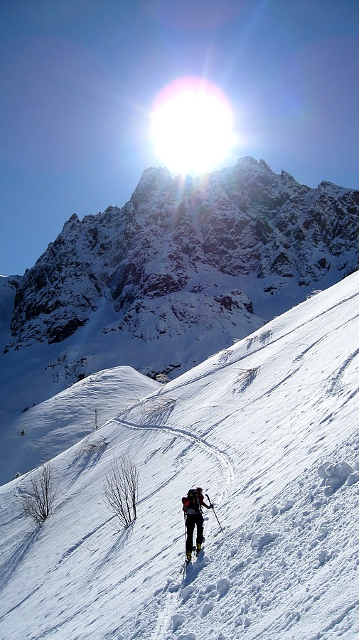 #1 Le soleil : passe au-dessus du Ferrouillet Le soleil : passe au-dessus du Ferrouillet