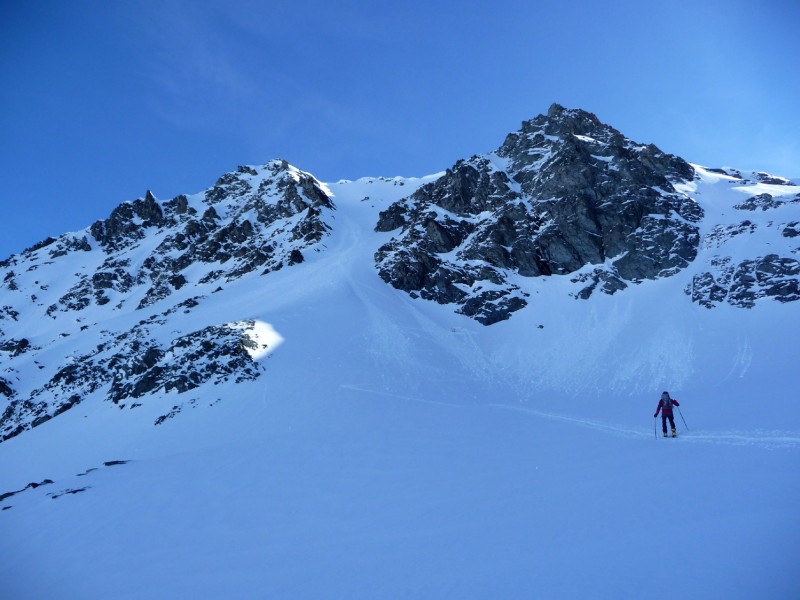 #2 Petit Vélan : Arrivée sous le couloir le matin Petit Vélan : Arrivée sous le couloir le matin