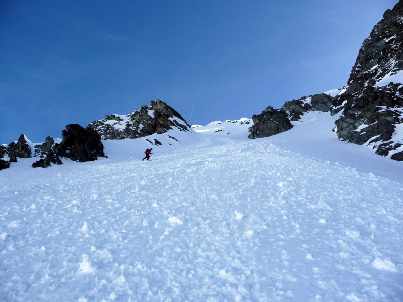 #3 Petit Vélan : La montée dans le bas du couloir Petit Vélan : La montée dans le bas du couloir