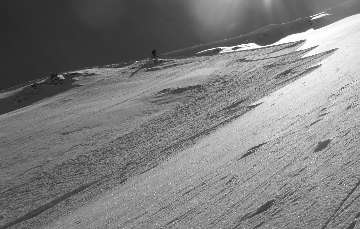 #8 dans la "micro-facette&qu : la petite couche de surface a coulé dans la "micro-facette&qu : la petite couche de surface a coulé