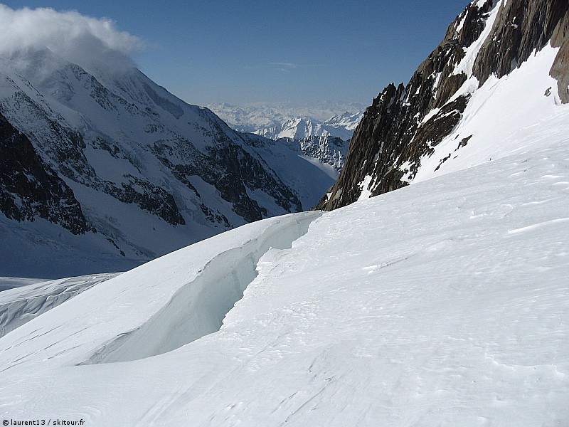 Crevasse : avant le col des domes