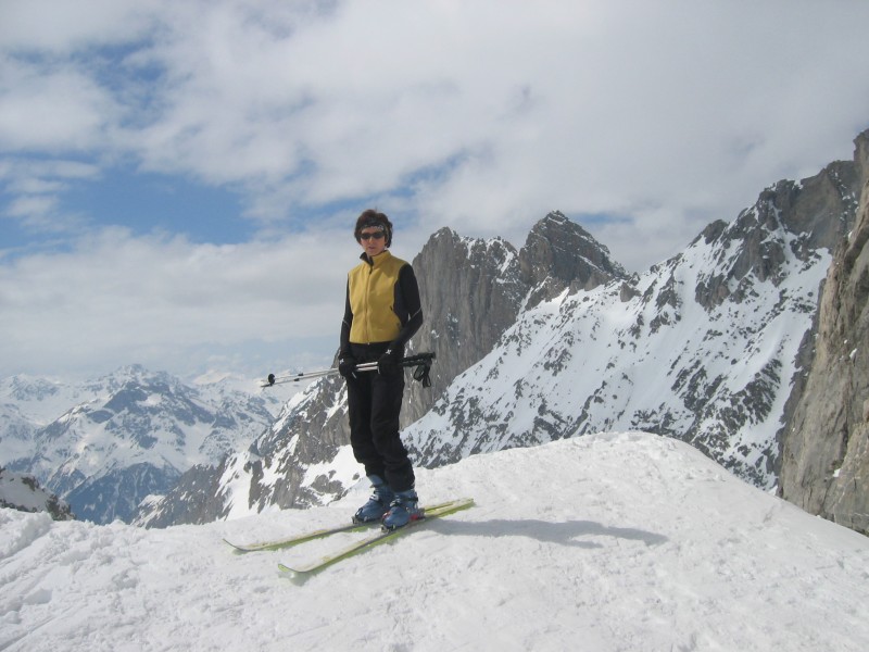 #10 Au col de la Grande Casse : Chantal devant la grande Glière depuis le col de la Grande Casse Au col de la Grande Casse : Chantal devant la grande Glière depuis le col de la Grande Casse