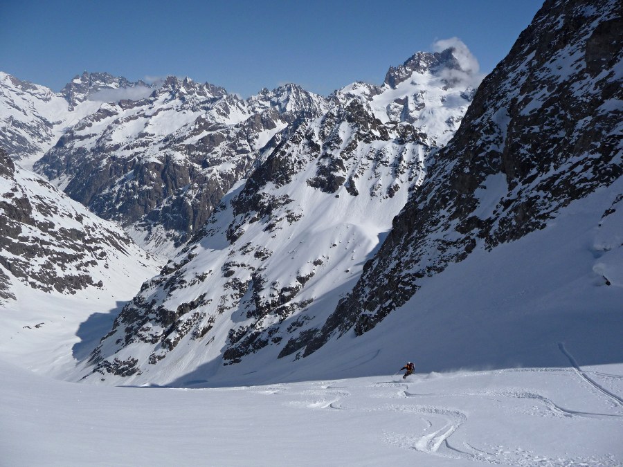 #2 Descente panoramique : Pedro attaque, dans un cadre pas pire que ça Descente panoramique : Pedro attaque, dans un cadre pas pire que ça
