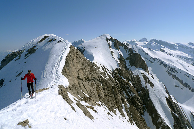 #4 Sommet Dents Blanches : Dents du Midi, Tour Sallière et Mont-Ruan.
Superbe Sommet Dents Blanches : Dents du Midi, Tour Sallière et Mont-Ruan.
Superbe