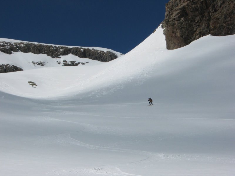 #3 descente en poudre : descente tardive mais la neige est bonne descente en poudre : descente tardive mais la neige est bonne