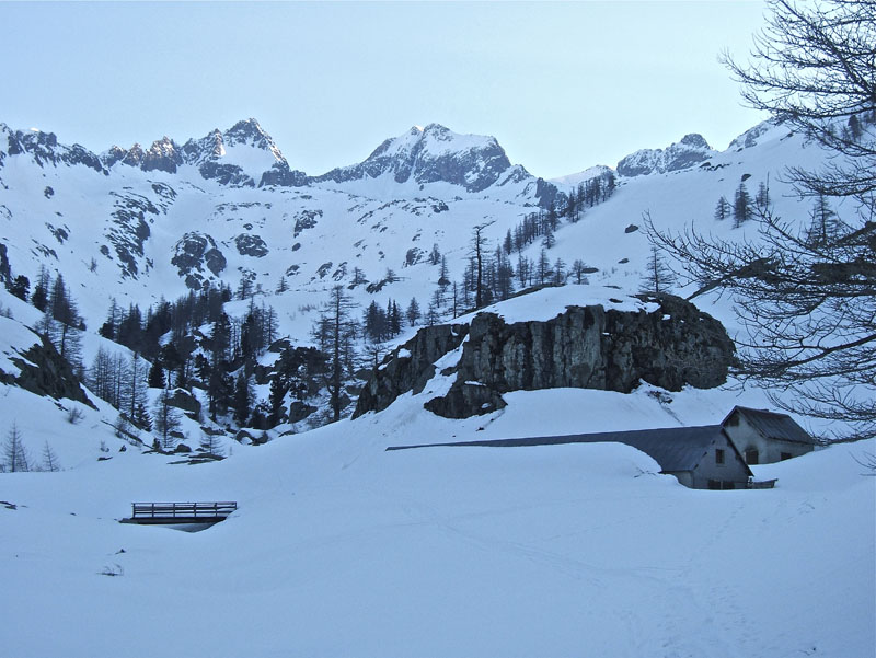 GELAS : Belle quantité de neige!