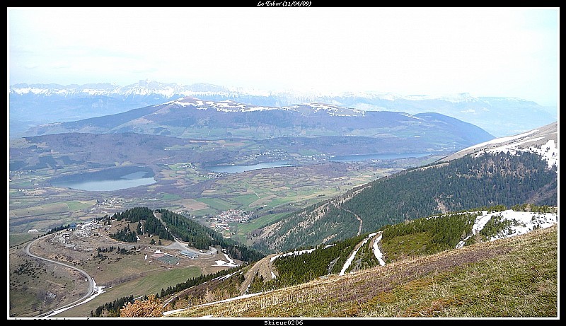 #13 Printemps : La verdure, et oui c Printemps : La verdure, et oui c'est bien le printemps! St Honoré en bas à gauche.