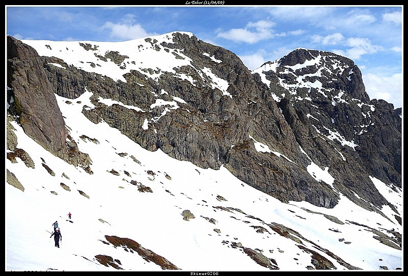 #11 Seconde courte montée : Dans cette seconde petite montée en SE avec le Tabor à droite et la Crête des Barres. Seconde courte montée : Dans cette seconde petite montée en SE avec le Tabor à droite et la Crête des Barres.