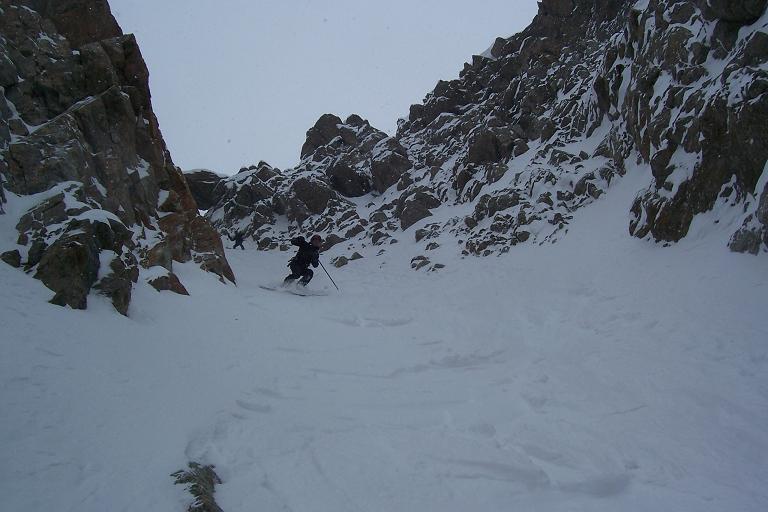 #2 Descente : Louis et ses nouveaux skis (et son tibia en moins) Descente : Louis et ses nouveaux skis (et son tibia en moins)