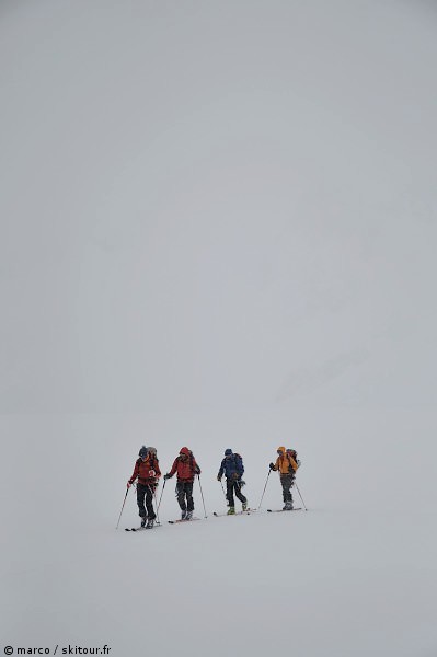#1 Le Mont-Blanc : ... C Le Mont-Blanc : ... C'est blanc...