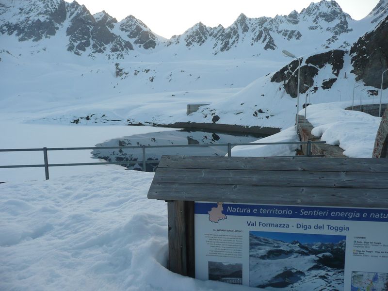 #11 Lago Toggia : J5: Traversée du Helgenhorn Lago Toggia : J5: Traversée du Helgenhorn