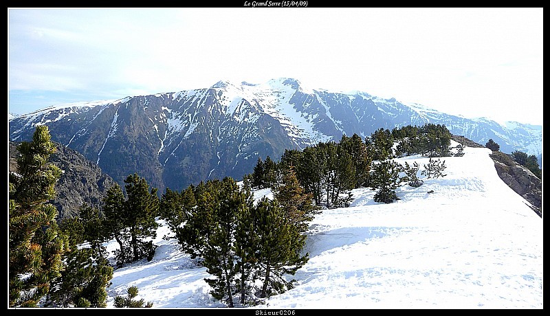 #2 Le Taillefer : Vue depuis le sommet de la Chinarde. Le Taillefer : Vue depuis le sommet de la Chinarde.