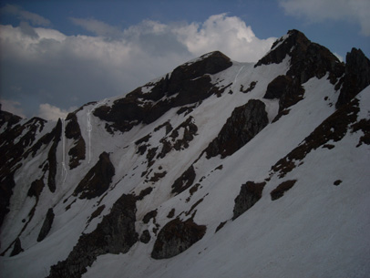 #11 les couloirs du val d les couloirs du val d'enfer : de gauche à droite, l'arête du dinosaure, le couloir vigier et le pas de l'âne que j'ai descendu il ya 3 ans
