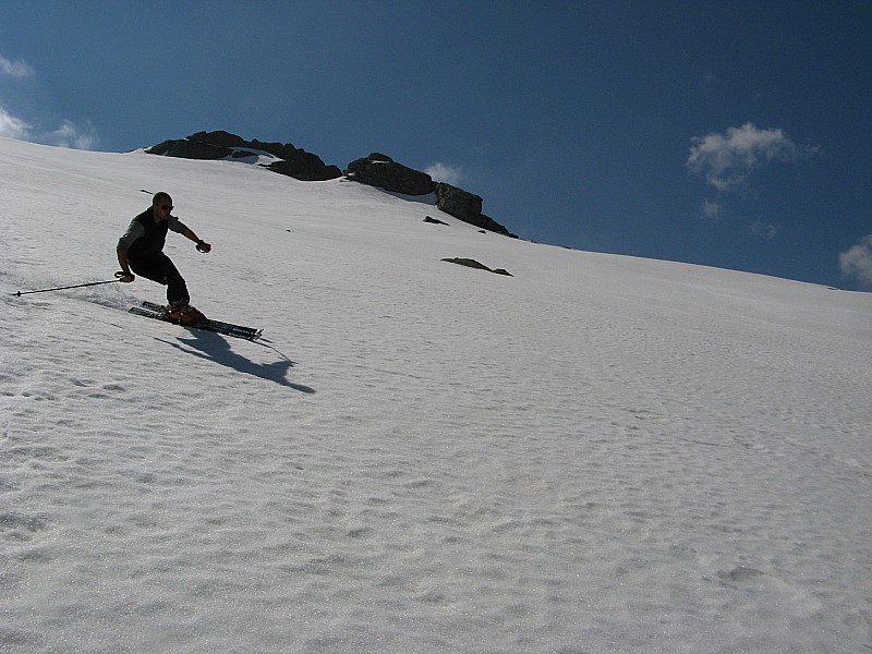 #10 Descente de rêve : Xavier à l Descente de rêve : Xavier à l'attaque sur une neige tip top.