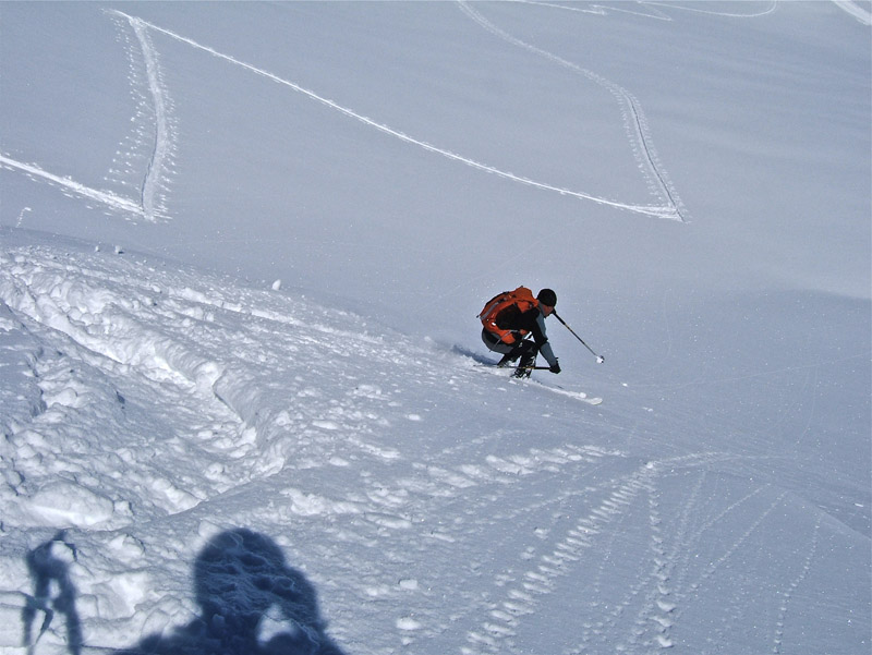 #7 Chavalet : Descente de la 2ème bosse pour une folle descente sans retenue. Chavalet : Descente de la 2ème bosse pour une folle descente sans retenue.