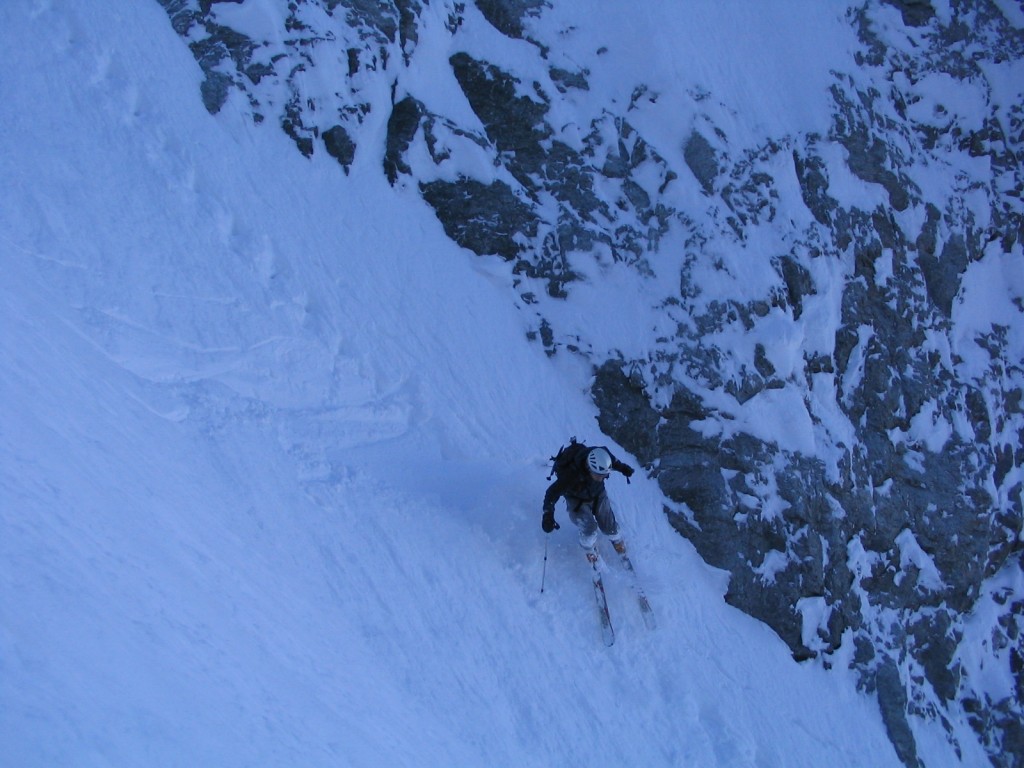#14 Couloir N : ... re-poudre ... Couloir N : ... re-poudre ...