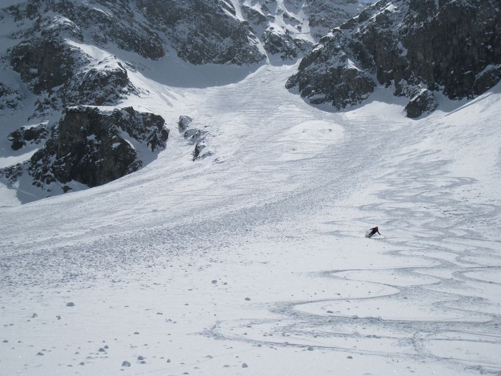Pic de Chamoissiere : toujours pas trouvé les freins sur ses skis...