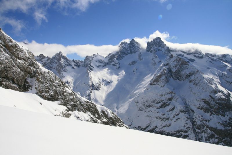 #8 Casse Déserte : poudreuse à l Casse Déserte : poudreuse à l'ombre, mais il parait que le glacier est en glace bleue...