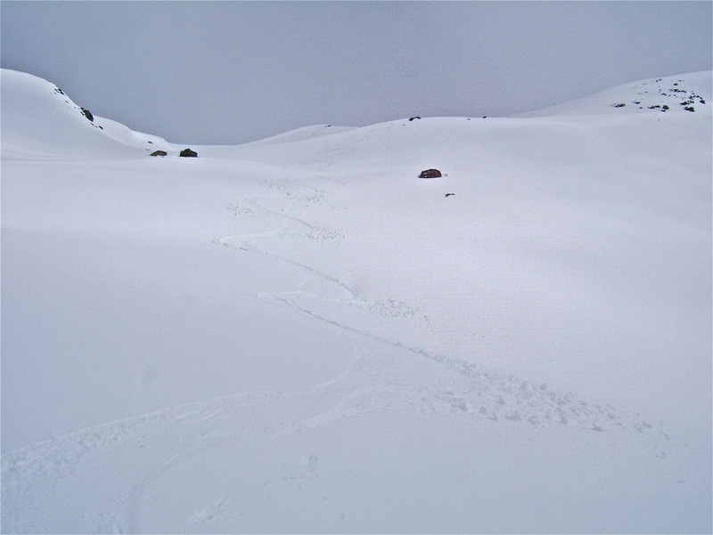 #12 Gipière : 2ème descente dans le vallon de la 1ère montée. Gipière : 2ème descente dans le vallon de la 1ère montée.