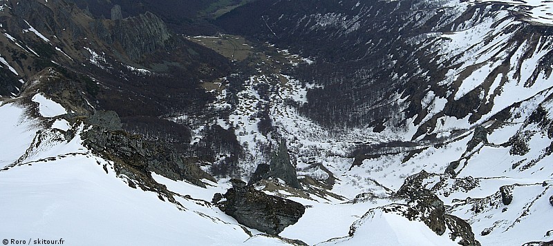 #3 Sommet du Ferrand : Le couloir du Moine et la directe nord est du Ferrand. Sommet du Ferrand : Le couloir du Moine et la directe nord est du Ferrand.