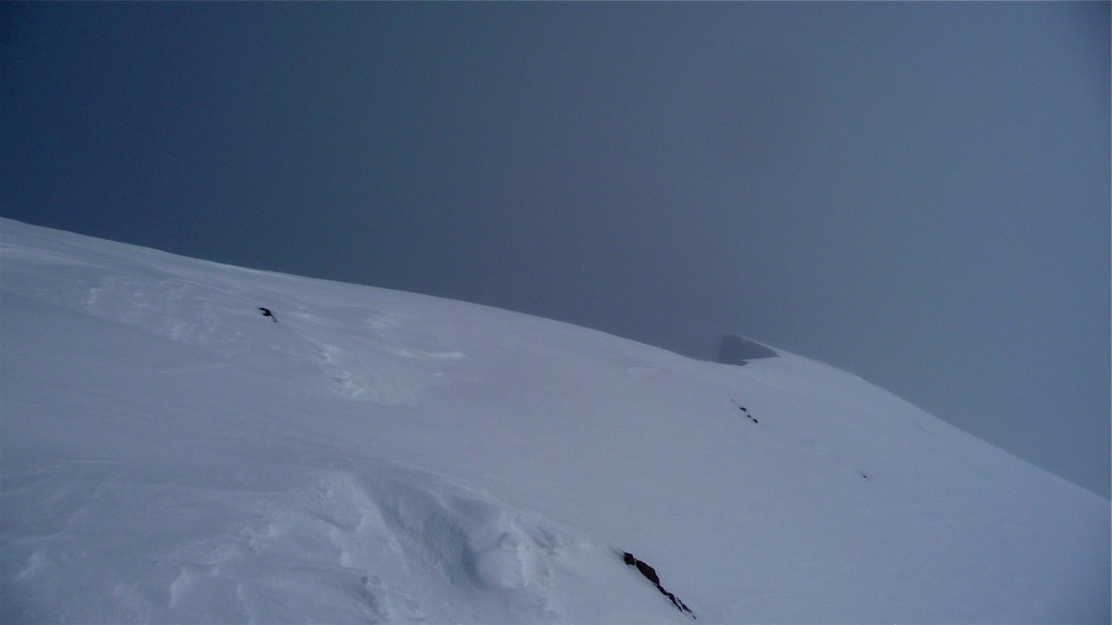 #2 Le sommet : La face Sud Est n Le sommet : La face Sud Est n'inspirait pas confiance.