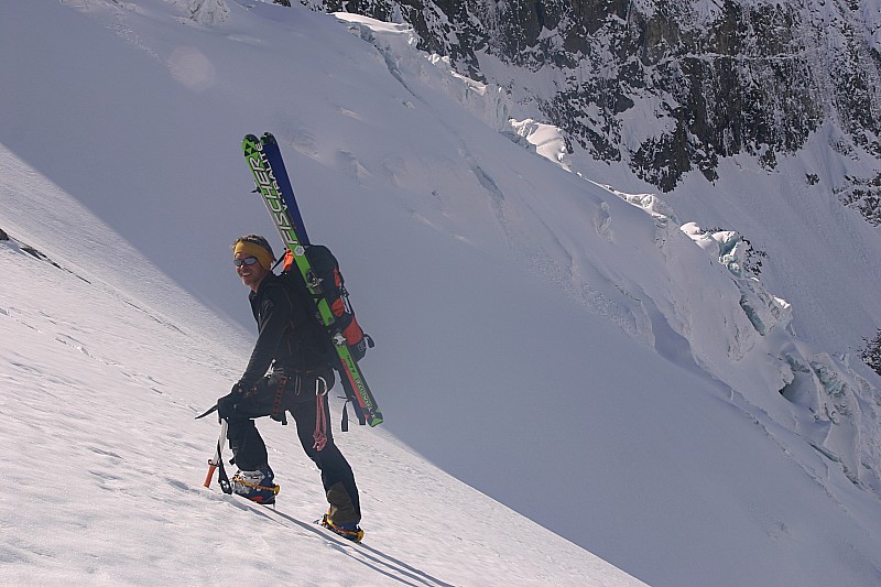 #33 glacier du Brennay : Stéphane dans le "pentu" glacier du Brennay : Stéphane dans le "pentu"