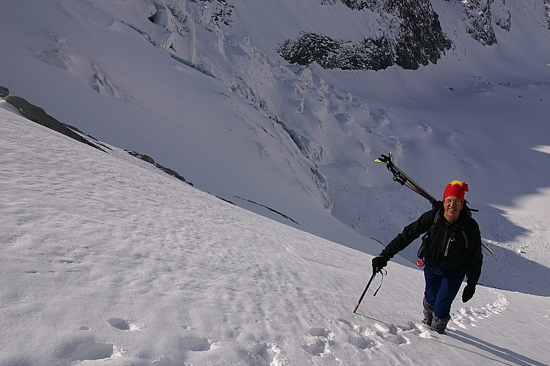 #32 glacier du Brennay : Marc dans le "pentu" glacier du Brennay : Marc dans le "pentu"