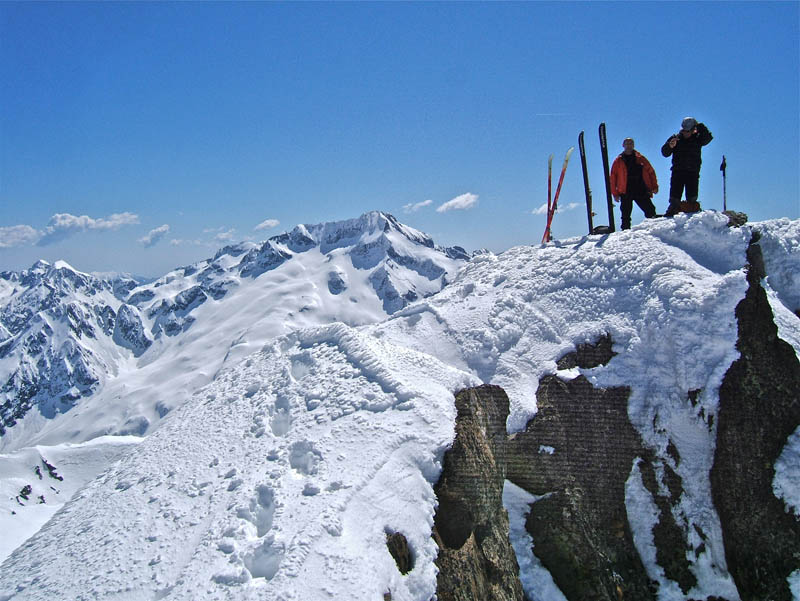 #10 Agnel : Mes amis avec le Gélas en fond. Agnel : Mes amis avec le Gélas en fond.