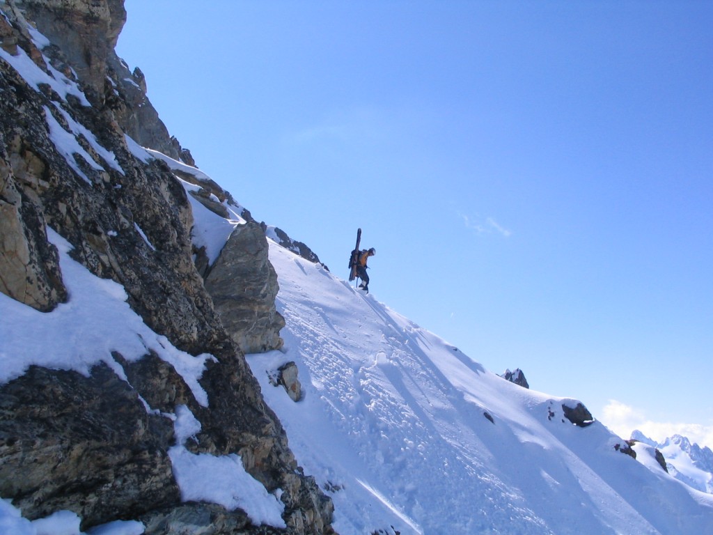 #11 Echarpe : Ca descend, mais c Echarpe : Ca descend, mais c'est la montée... et réciproquement deux heures plus tard...