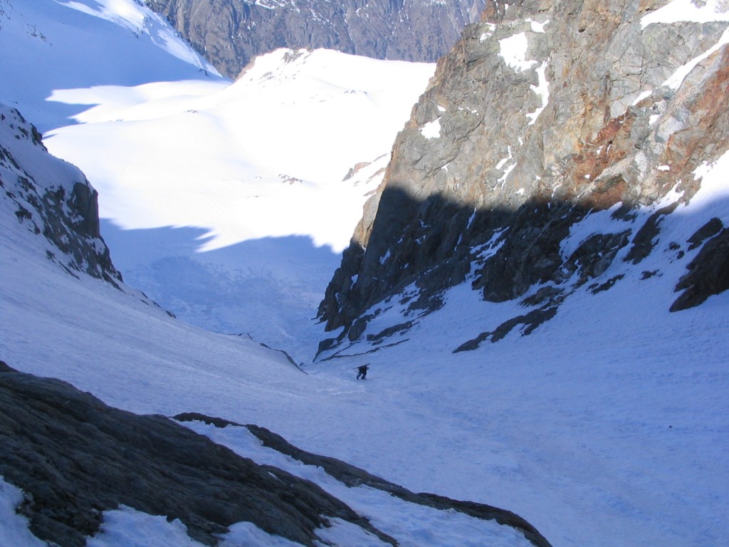 #10 Couloir d Couloir d'accès : A ce moment on espère encore qu'il va décailler...