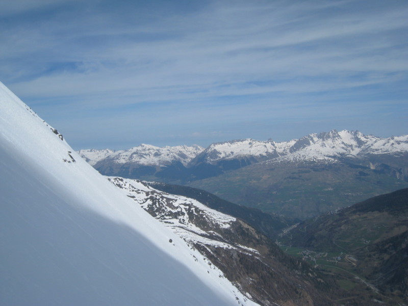 #2 Pépin : dans le couloir de Pépin sur fond de Beaufortain Pépin : dans le couloir de Pépin sur fond de Beaufortain