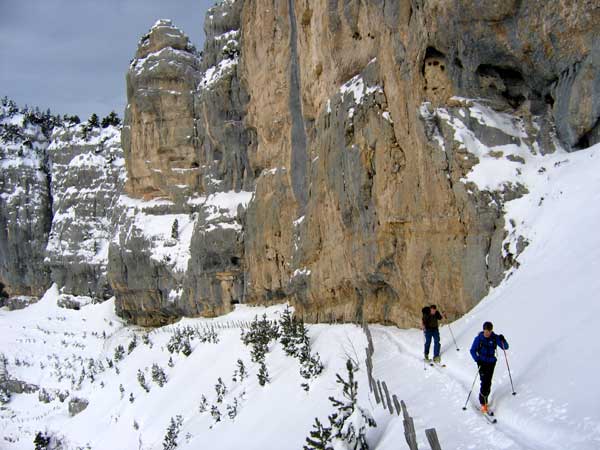 #1 Sous les barres : Toujours fascinant ce coin Sous les barres : Toujours fascinant ce coin