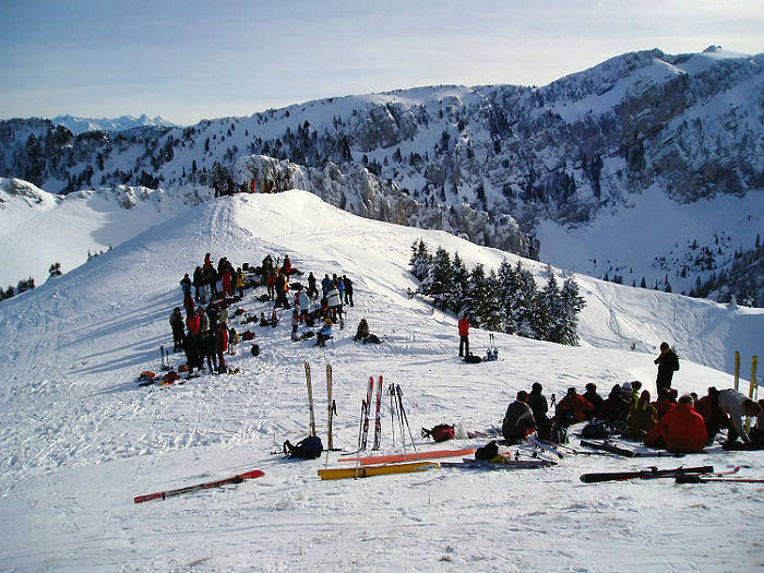 #2 Place Grenette : Il y avait encore plus de monde mais ça rentrait pas dans la photo....... Place Grenette : Il y avait encore plus de monde mais ça rentrait pas dans la photo.......