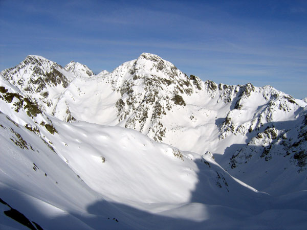 #4 Aperçu des environs : Rocher d Aperçu des environs : Rocher d'Arguille, Bec d'Arguille, col du Tepey, passage Brabant...