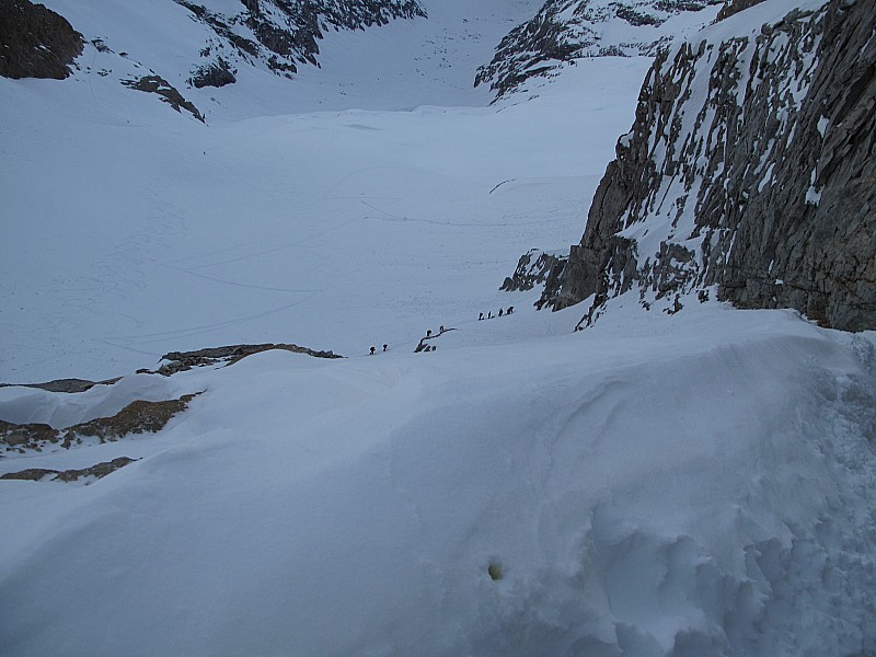 #13 Bréche de la Meije : Ca bouge en bas Bréche de la Meije : Ca bouge en bas