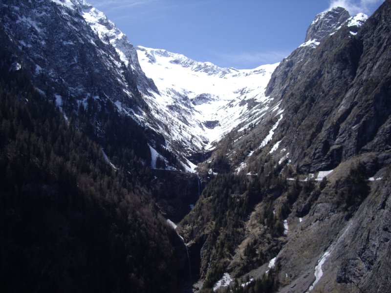#6 LE ROCHAIL : Pour donner une idée de l LE ROCHAIL : Pour donner une idée de l'enneigement. C'est plutôt sec sur le bas.