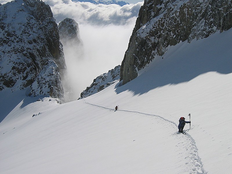 Sous la Brêche du chien : On n'a pas senti le manteau sain !